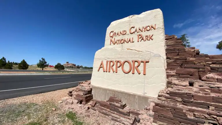 CLOSEST AIRPORT TO GRAND CANYON – 8 WAYS TO FLY