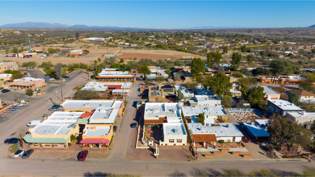 Closest airport to Tubac
