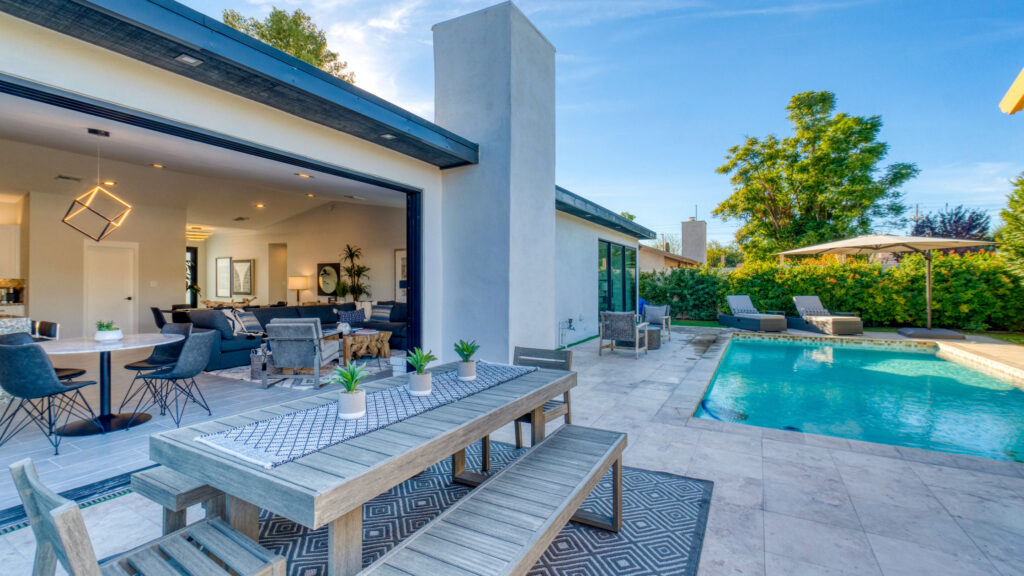Scottsdale resorts with pools